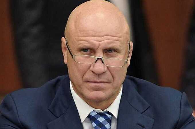 Коррупция в спортивной сборной: списки "провалившихся" борцов попали благодаря взяткам