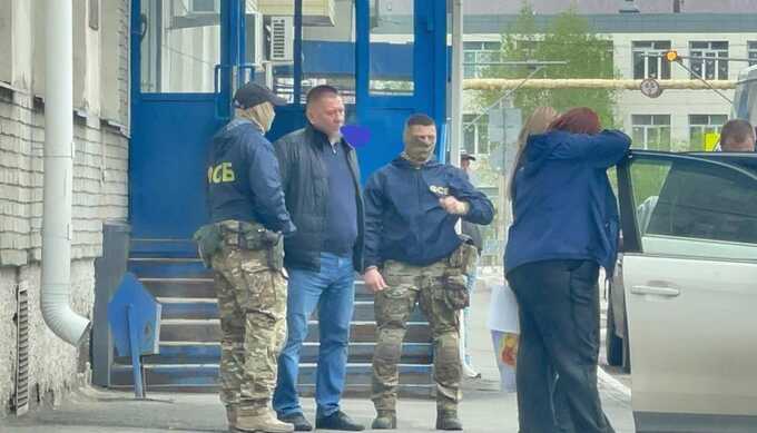 ФСБ задержала главу «Курганавтодора» после обысков