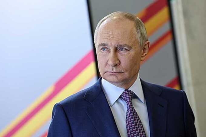 Путин сравнил свою войну с походами Петра I