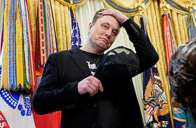 Илон Маск отказался обострять конфликт с Трампом после намёков на его возможную депортацию