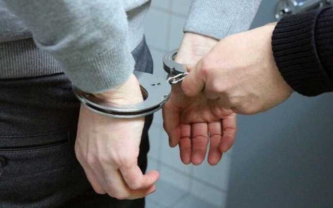 Глеба Трифонова более 10 часов держали в изоляции в здании Следственного комитета