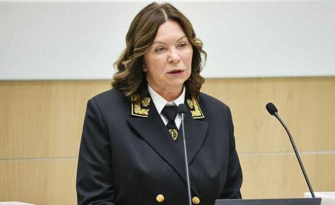 Ирина Подносова оспаривает действия «силовиков» и вступает в конфликт с генпрокурором Красновым