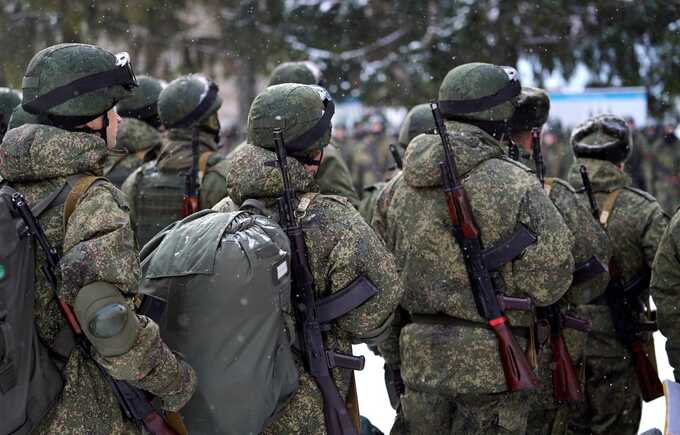 Назад в СССР: армия снова стала главной статьёй бюджета России