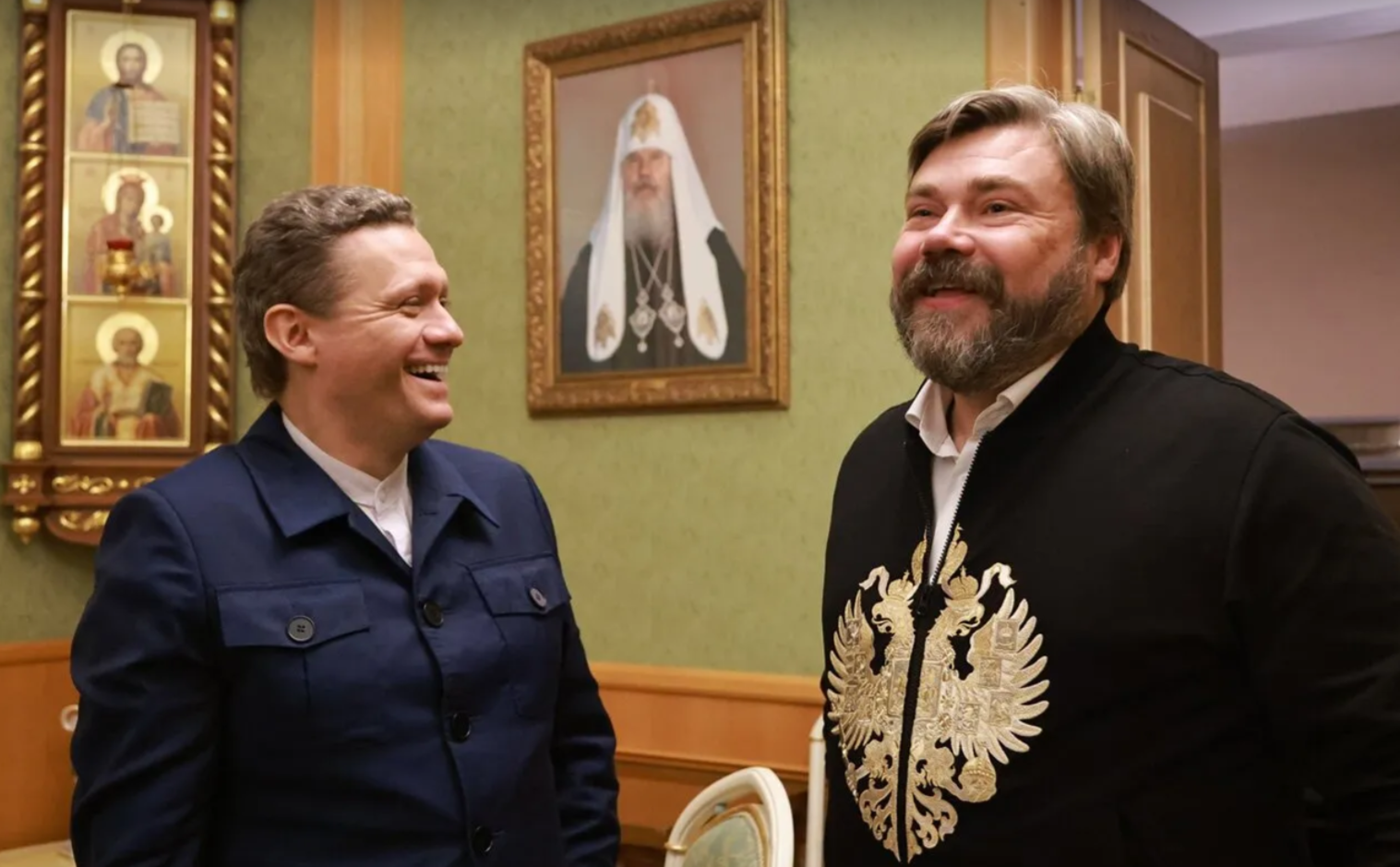 Тихо шифером шурша: что творится в голове у Георгия Филимонова? Тихо шифером шурша: что творится в голове у Георгия Филимонова?